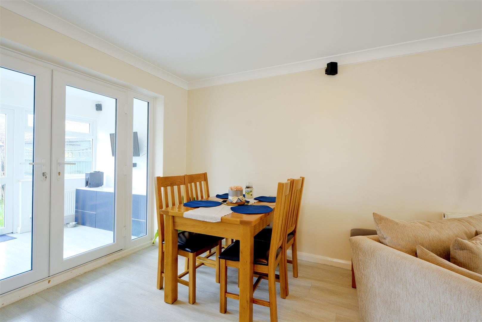 Bramcote Lane, Nottingham Robert Ellis Estate Agents